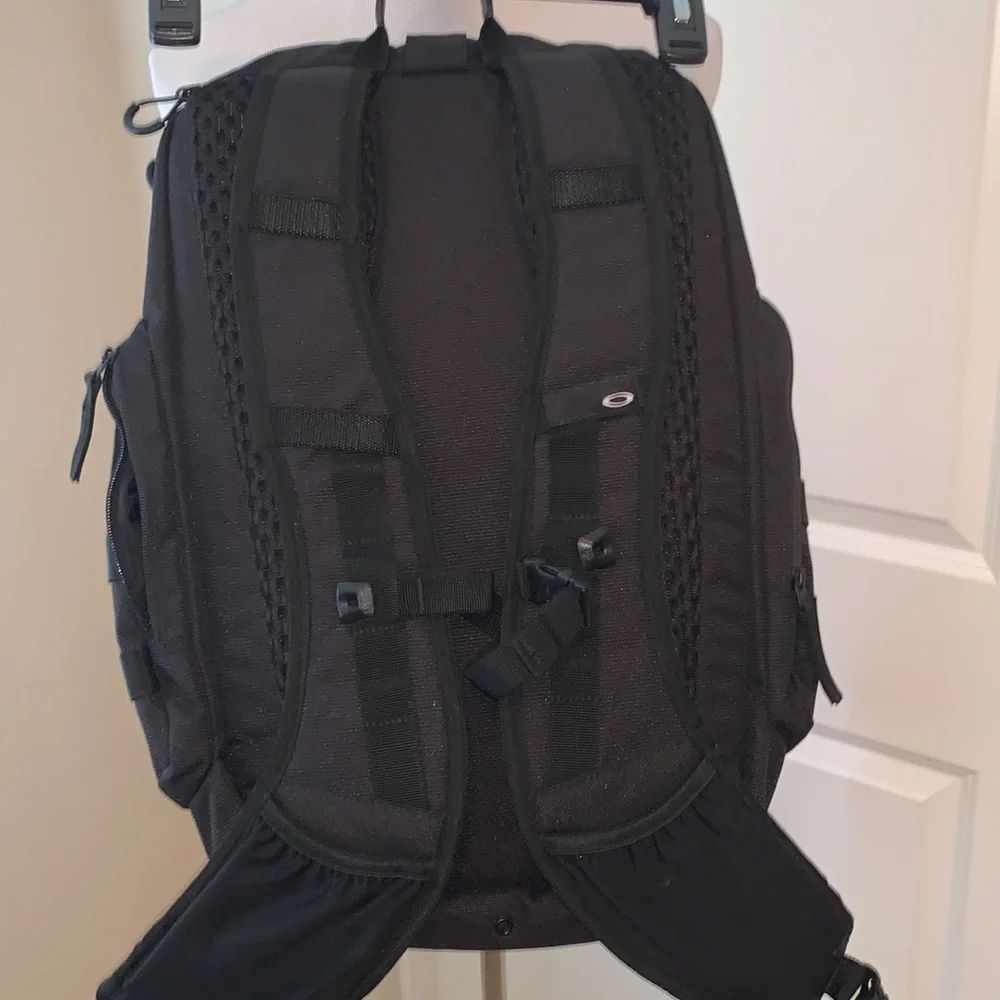 OAKLEY NEW LINK PACK MILITAC BLACK BACKPACK